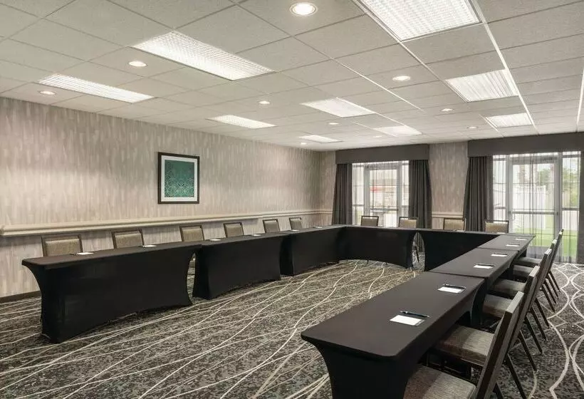 Отель Homewood Suites Corpus Christi