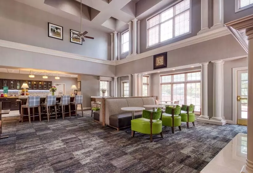 هتل Homewood Suites By Hilton Olmsted Village