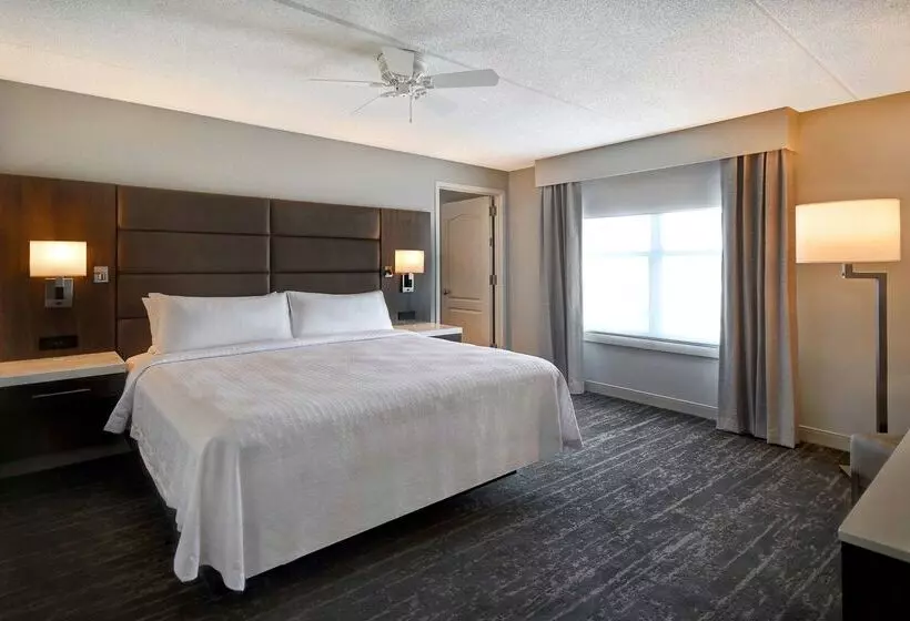 هتل Homewood Suites By Hilton Philadelphia City Avenue