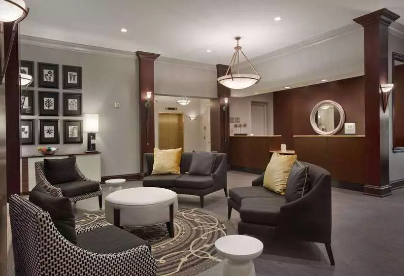 هتل Homewood Suites By Hilton Philadelphia City Avenue