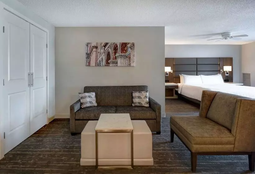 هتل Homewood Suites By Hilton Philadelphia City Avenue