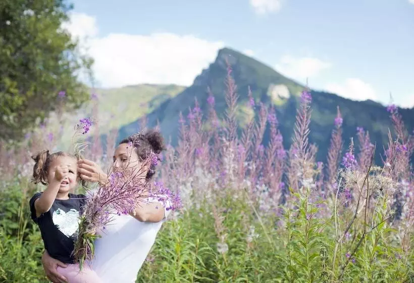 ホテル Hôtel Des Dromonts By Sowell Collection