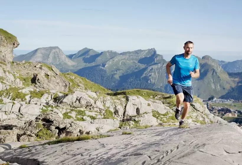 ホテル Hôtel Des Dromonts By Sowell Collection