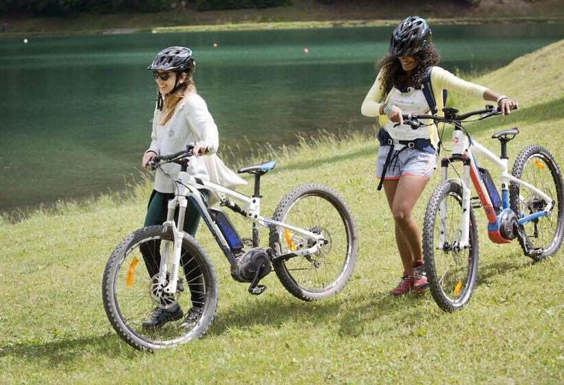 هتل Hôtel Des Dromonts By Sowell Collection