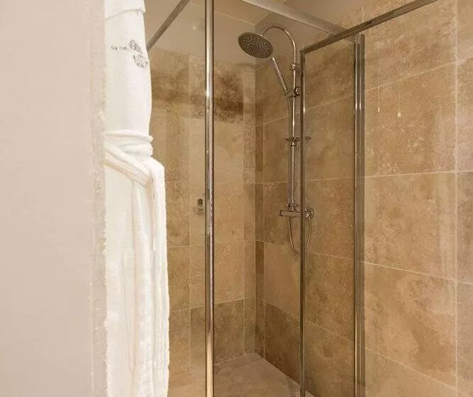 酒店 La Begude Saintpierre