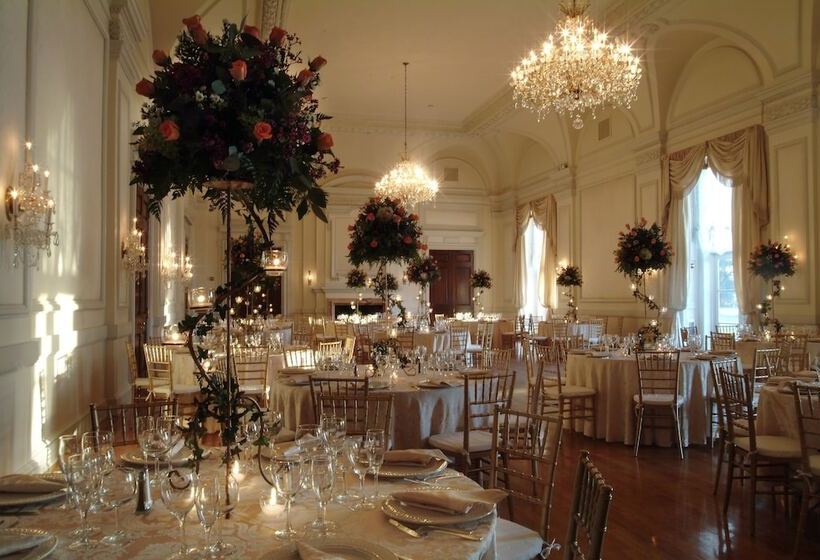 Oheka Castle Hotel & Estate