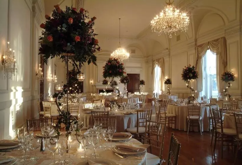 Oheka Castle Hotel & Estate