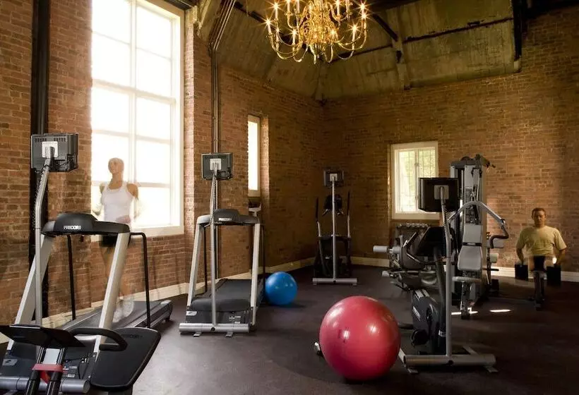 Oheka Castle Hotel & Estate