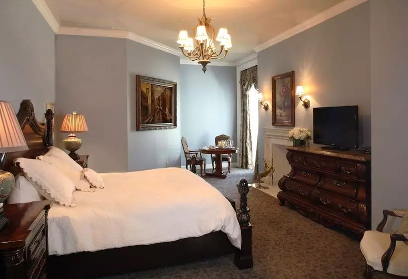 Oheka Castle Hotel & Estate