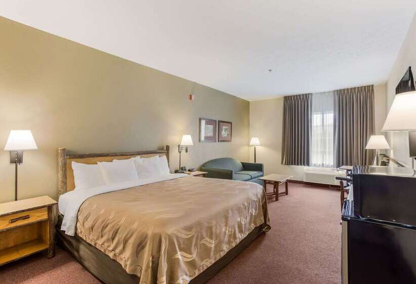בית מלון כפרי Quality Inn & Suites