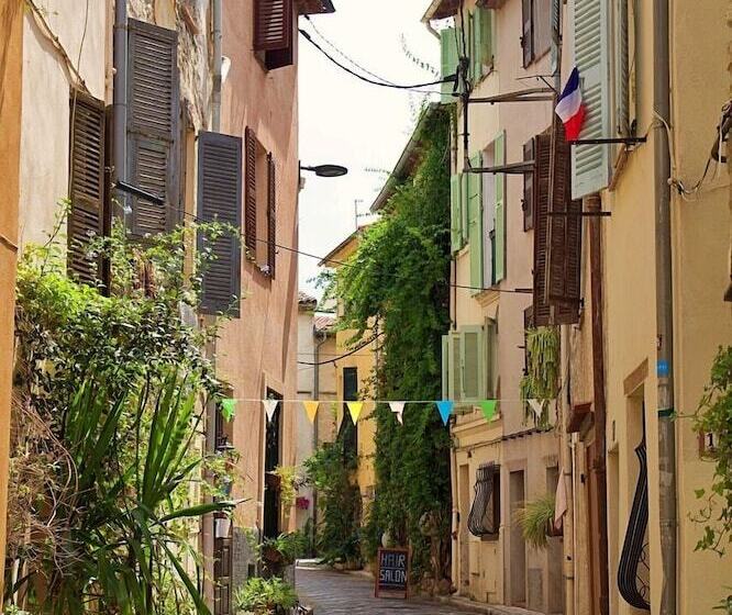 فندق The Originals Boutique, Hôtel Les Strélitzias, Antibes Juan Les Pins