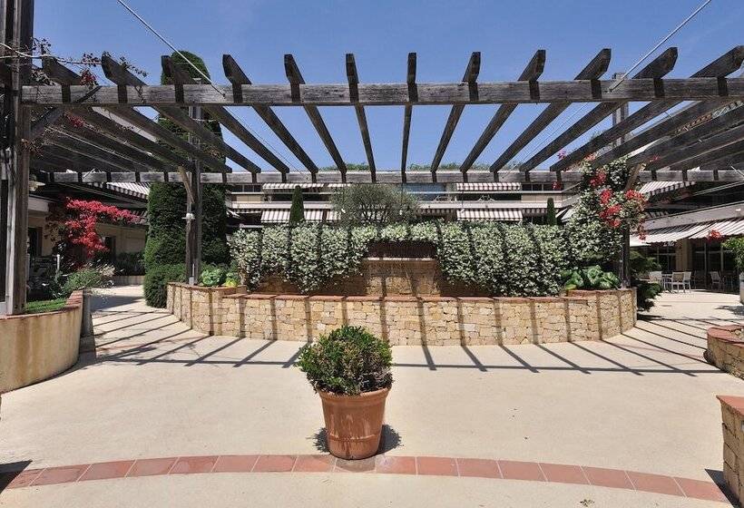 فندق The Originals Boutique, Hôtel Les Strélitzias, Antibes Juan Les Pins