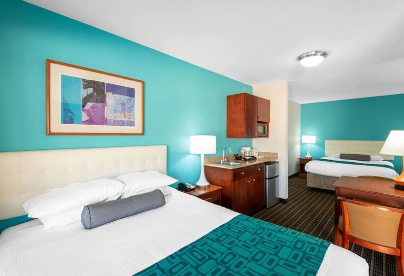 Howard Johnson By Wyndham St. George Hotel & Suites