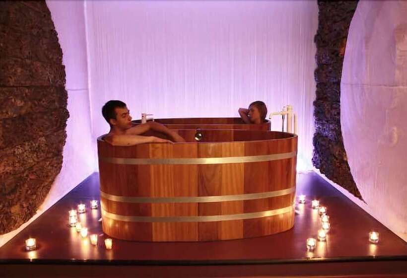 Le Grand Hotel & Spa