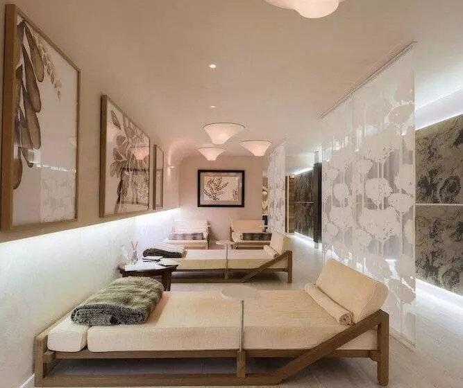 Le Grand Hotel & Spa