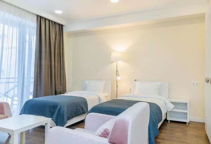 هتل Kokhta Plaza Boutique