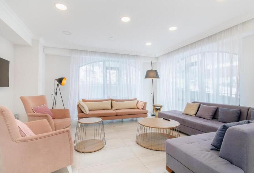 Hotel Kokhta Plaza Boutique