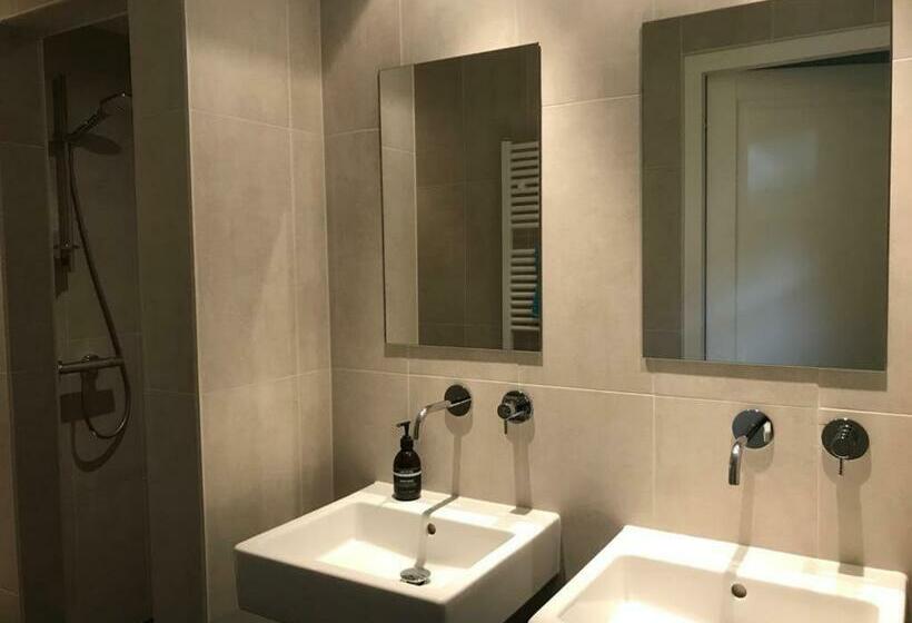 ペンション Fiddler S Hoorn