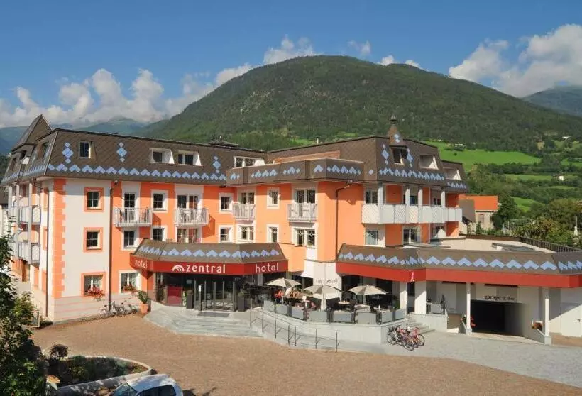 Aktiv & Wellnesshotel Zentral