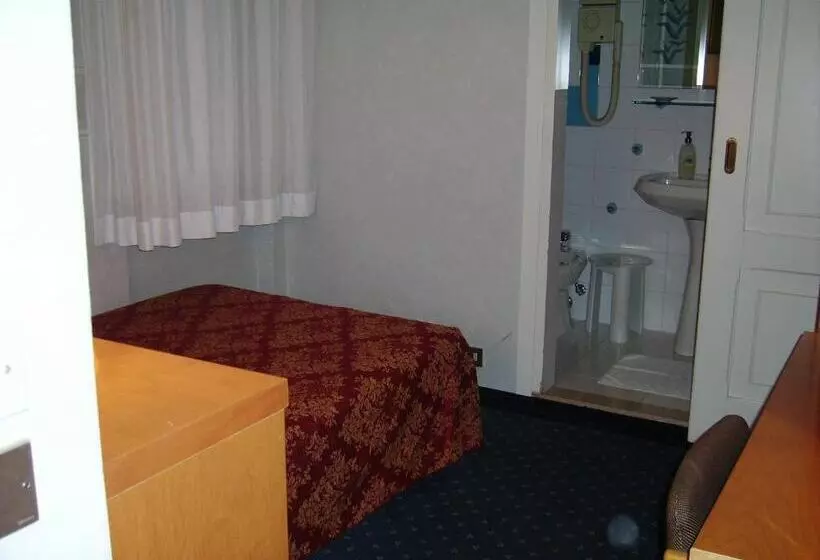 ホテル Al Gabbiano