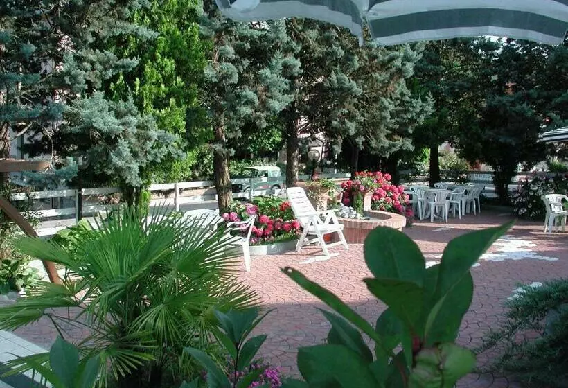 Szálloda Albergo Boomerang