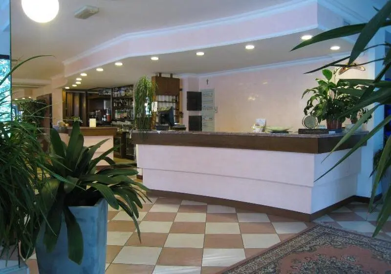 Hotelli Albergo Boomerang