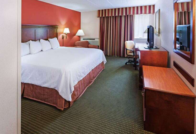 هتل Americinn By Wyndham Omaha