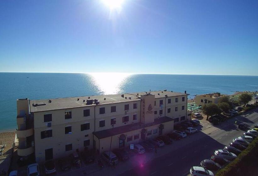 Otel Brigantino Non Dista