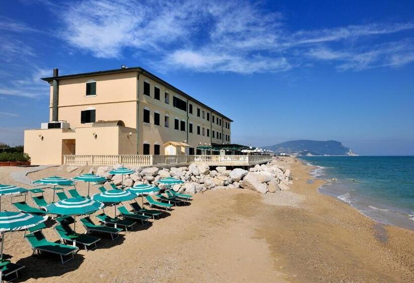 Otel Brigantino Non Dista