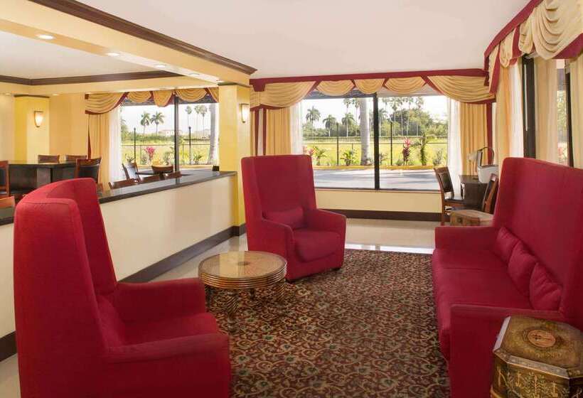 호텔 Days Inn By Wyndham Florida City