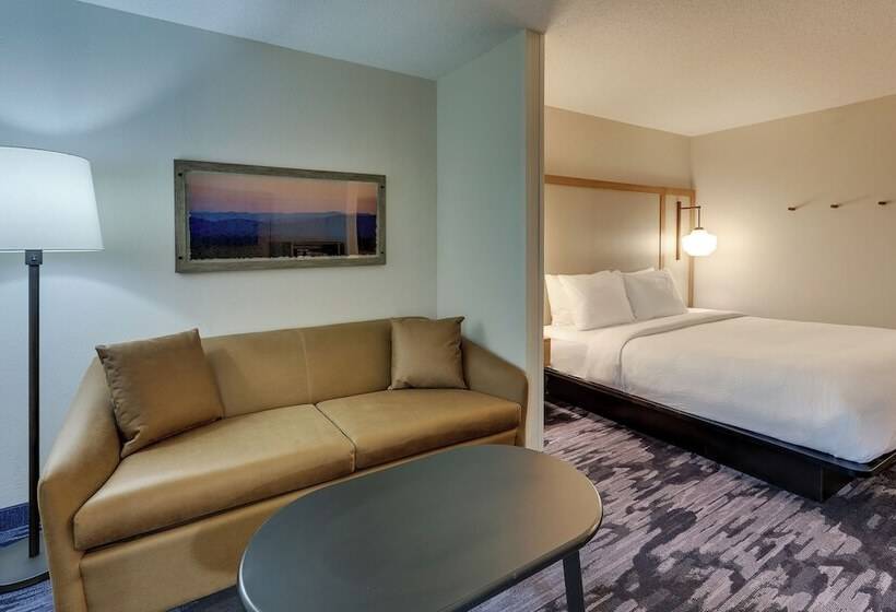 فندق Fairfield Inn & Suites Southport