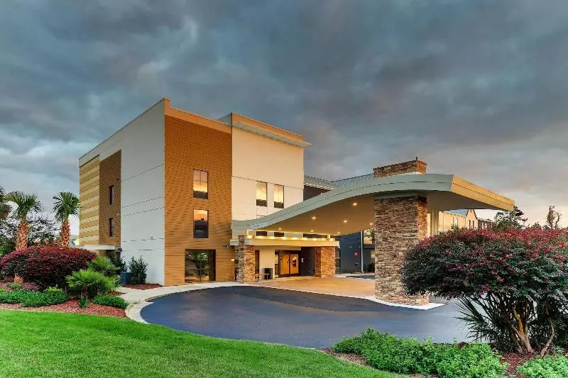 호텔 Fairfield Inn & Suites Southport