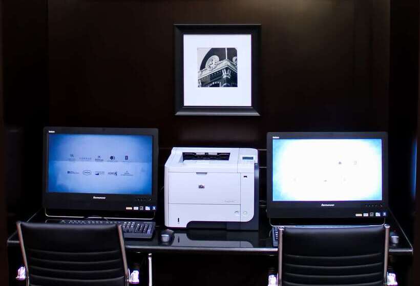 هتل Spark By Hilton Amarillo West Medical Center