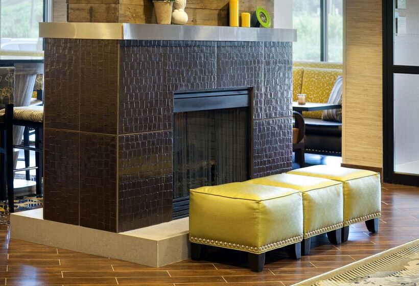 호텔 Hampton Inn Carrollton