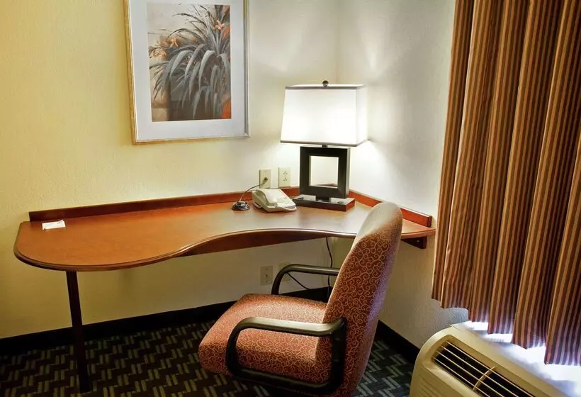 酒店 Hampton Inn Carrollton