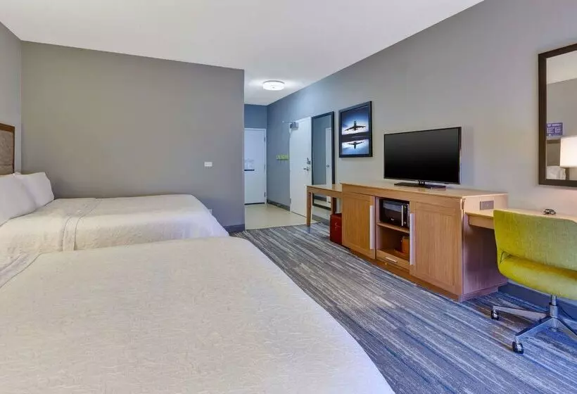 בית מלון כפרי Hampton Inn Cincinnati Airportnorth