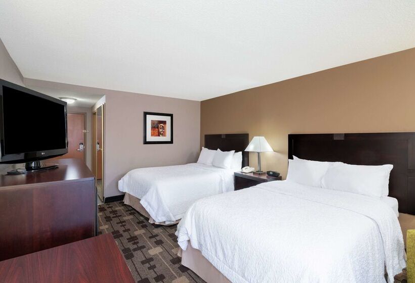 酒店 Hampton Inn Dublin