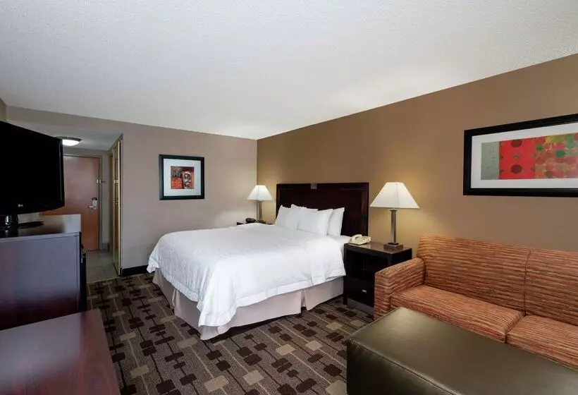 酒店 Hampton Inn Dublin