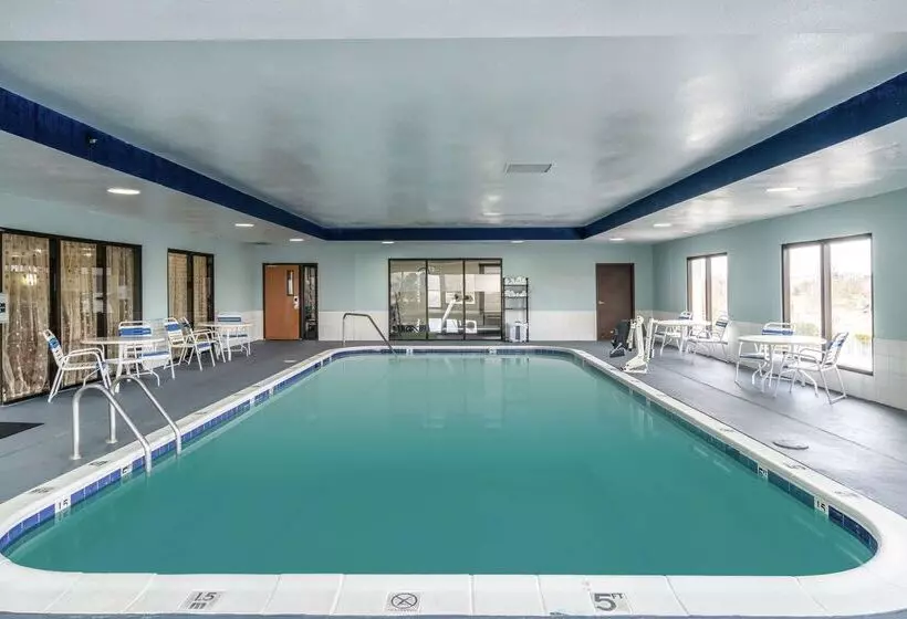 酒店 Hampton Inn Dublin