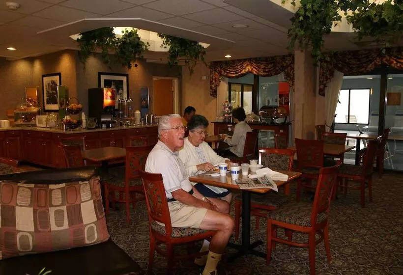 酒店 Hampton Inn Dublin