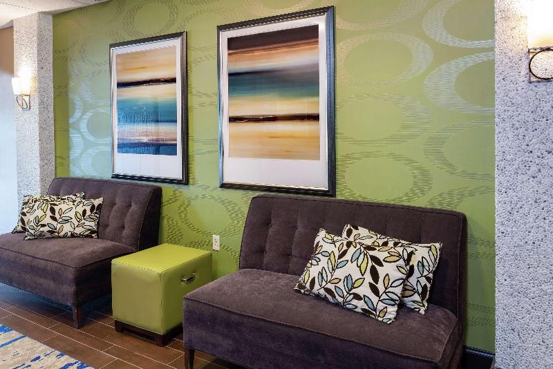 فندق Hampton Inn East Lansing