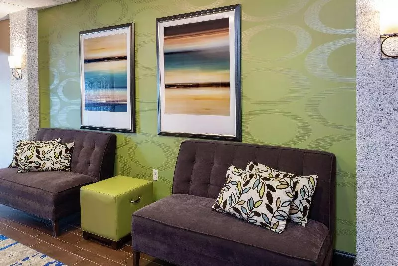 호텔 Hampton Inn East Lansing