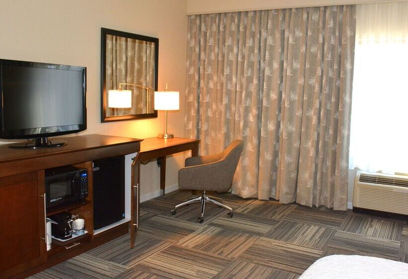 هتل Hampton Inn Grand Junction Downtown/historic Main Street