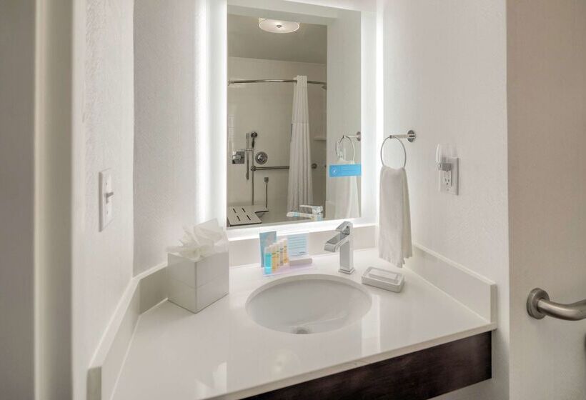 호텔 Hampton Inn Louisvillenortheast