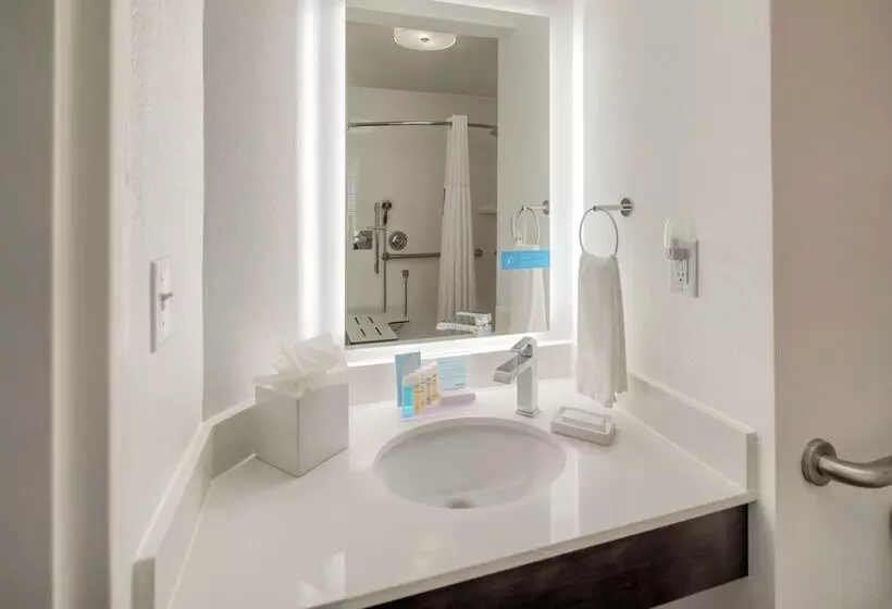 ホテル Hampton Inn Louisvillenortheast