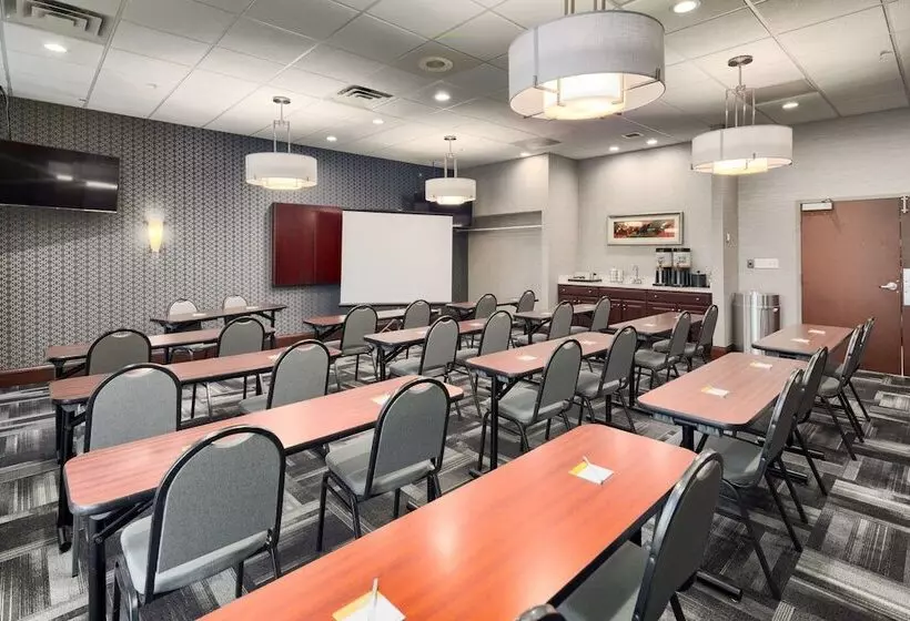 ホテル Hampton Inn Louisvillenortheast