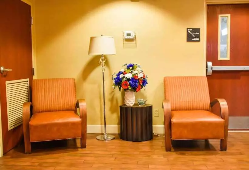 호텔 Hampton Inn Perry