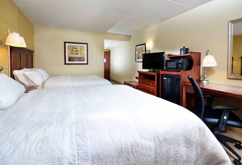 فندق Hampton Inn Raleigh Capital Blvd. North