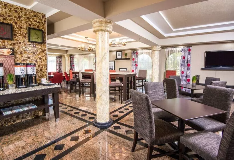 Отель Hampton Inn St. Augustine Us1 North