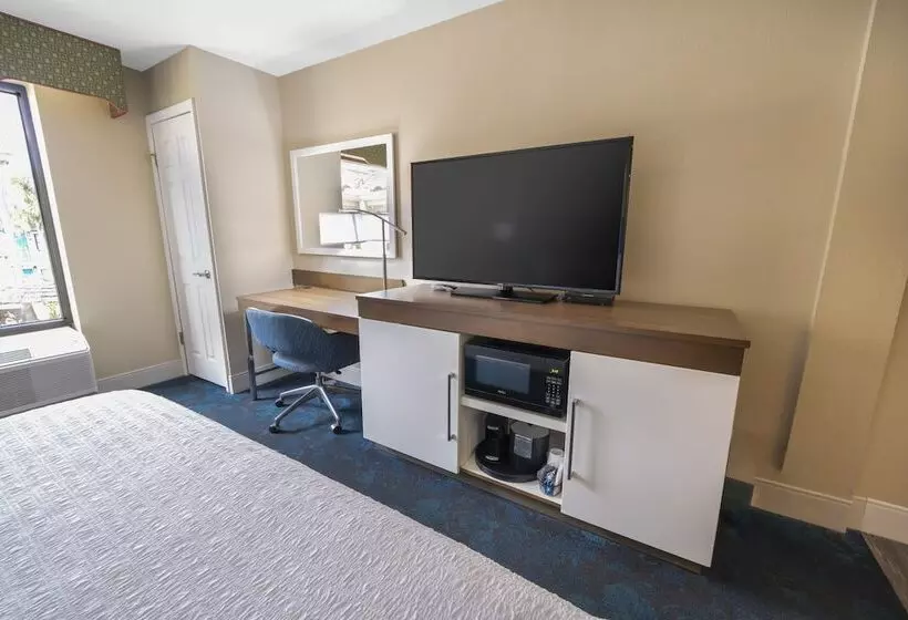 Отель Hampton Inn St. Augustine Us1 North